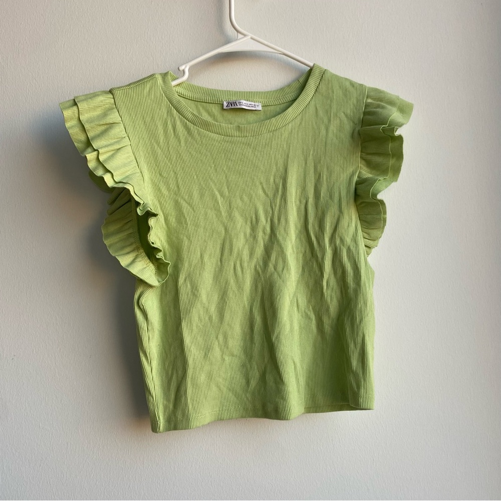 Zara ruffle sleeve crop green.